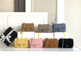 Picture of Chanel Handbags _SKUfw239841645fw
